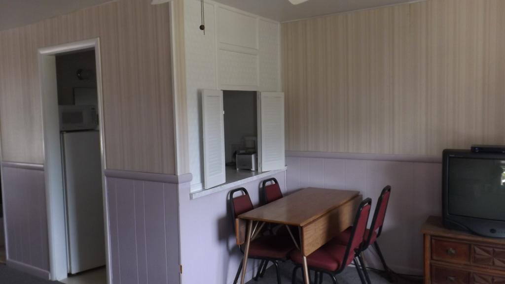 Twin Lakes Inn Bull Shoals Room photo